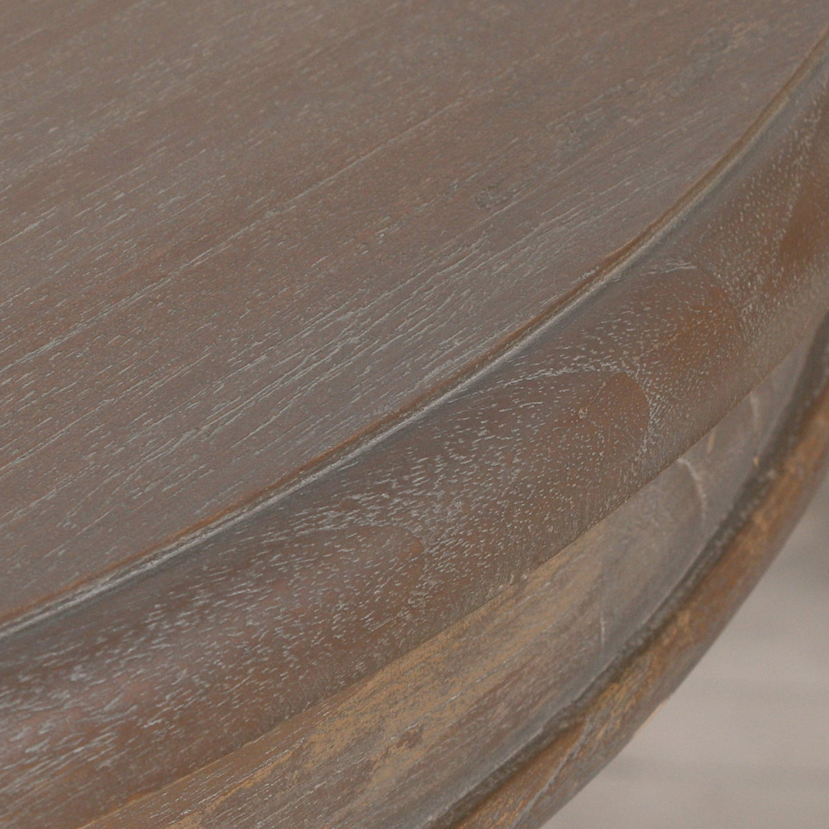 Round Reclaimed Cedar Dining Table with Acorn Pedestal Base 120cm Dining table CasaFenix