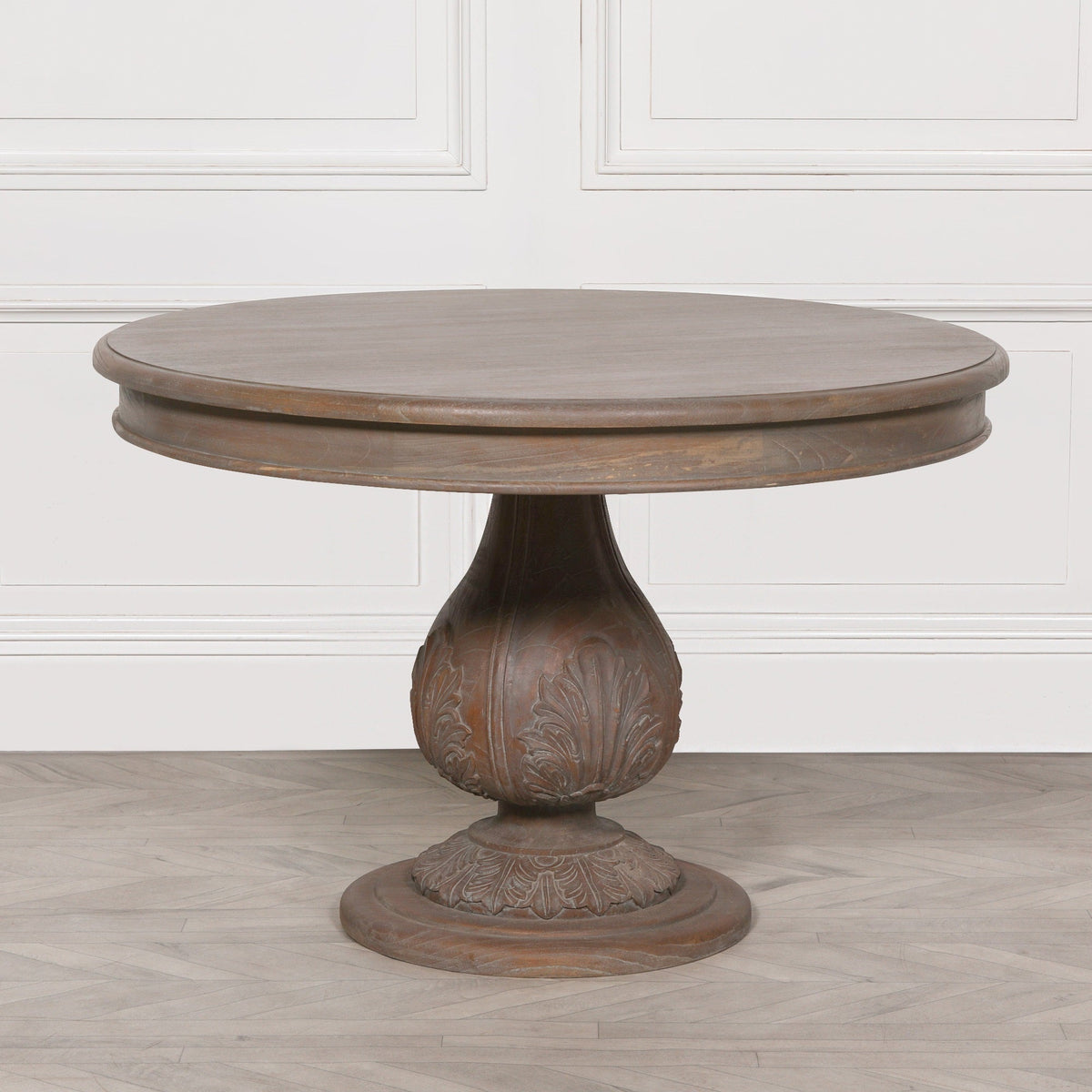 Round Reclaimed Cedar Dining Table with Acorn Pedestal Base 120cm Dining table CasaFenix