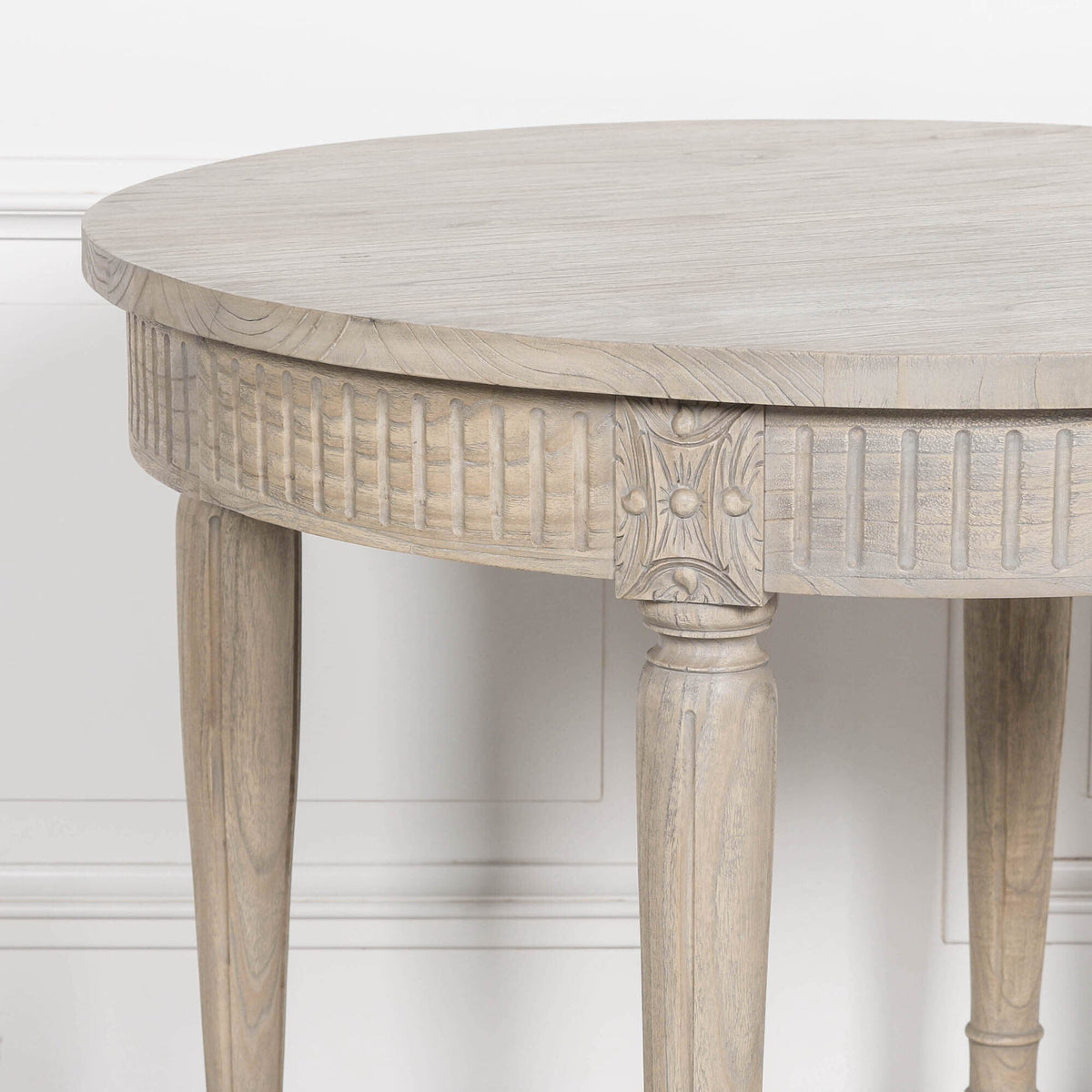 White Cedar Extendable Dining Table 100cm to 199cm Rustic Carved Detail Dining table CasaFenix