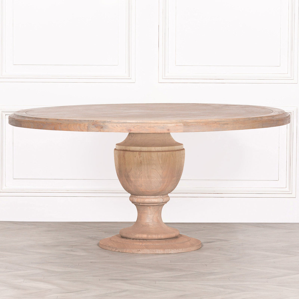 Rustic Round Pedestal Dining Table in White Cedar | 162cm Dining table CasaFenix