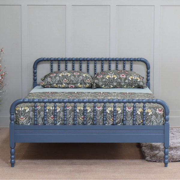Carved Curve & Ball Solid Mahogany Bed. Farrow & Ball colour match of your choice. Beds & Bed Frames CasaFenix