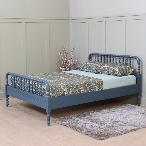 Carved Curve & Ball Solid Mahogany Bed. Farrow & Ball colour match of your choice. Beds & Bed Frames CasaFenix