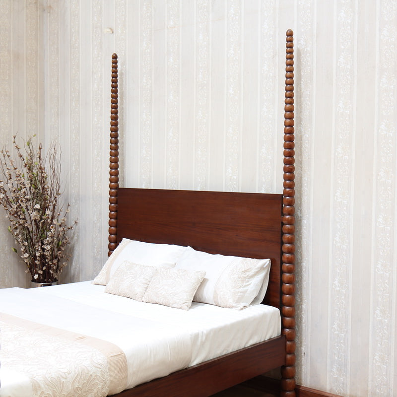 Carved Curve & Ball Solid Mahogany Four Post Bed. Farrow & Ball colour match of your choice Beds & Bed Frames CasaFenix