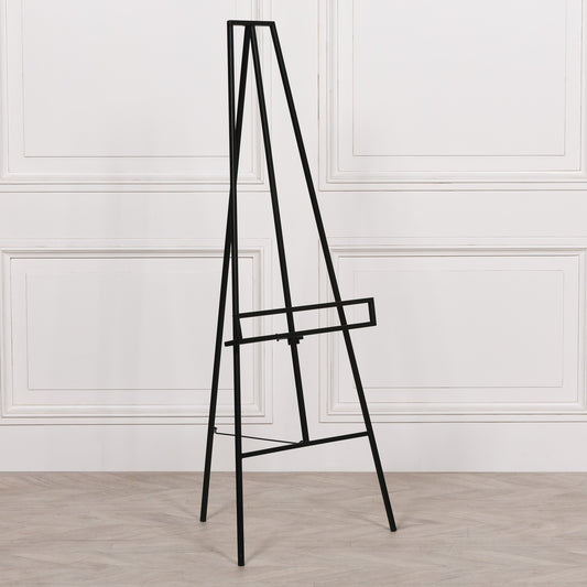 Black Metal Easel