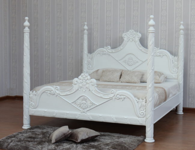 Stunning Heavily Carved Mahogany Four Column Poster Bed - CasaFenix